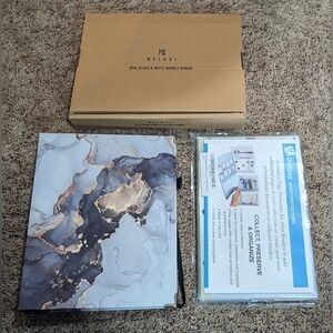 Nelovi Mini Black and White Marble Binder